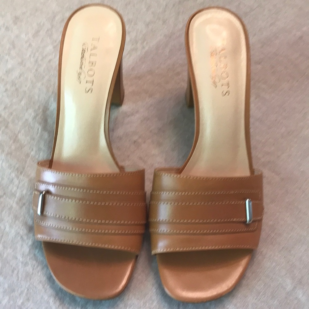 SALE!!! Talbots Leather Heels